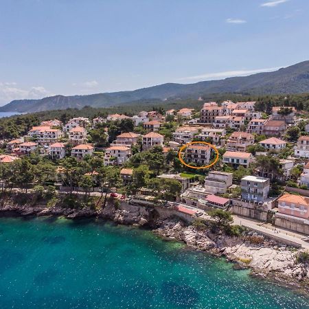 Apartments And Room Caric Jelsa  Esterno foto
